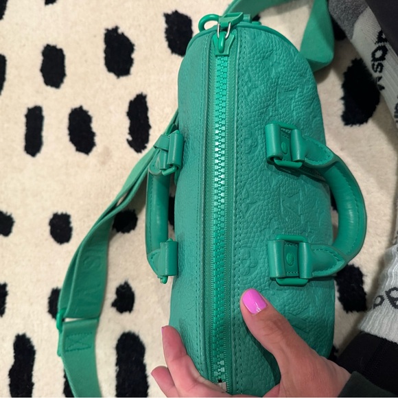 Keepall Bandouliere Bag Monogram Taurillon Leather 25 green rare AUTH ex cond - Picture 13 of 15